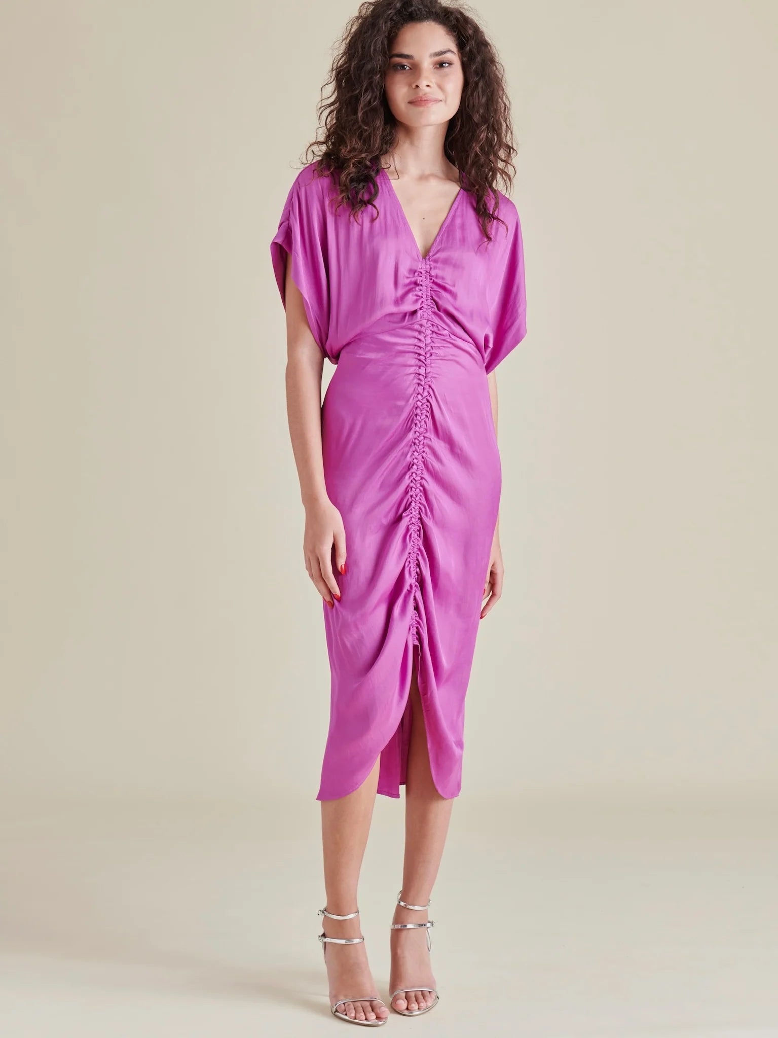 Aimee Midi Dress – Klutch