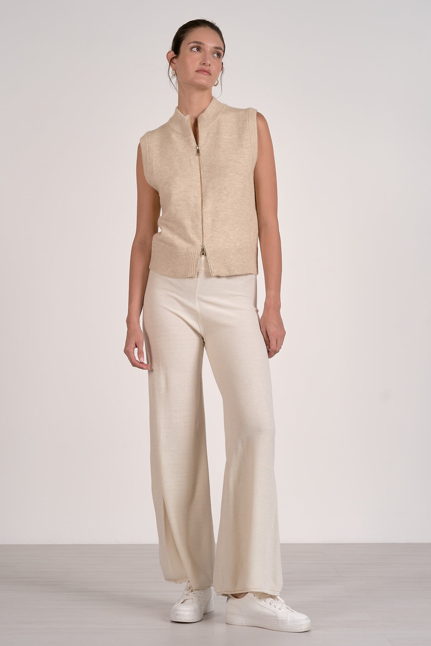 Sandy Zip Up