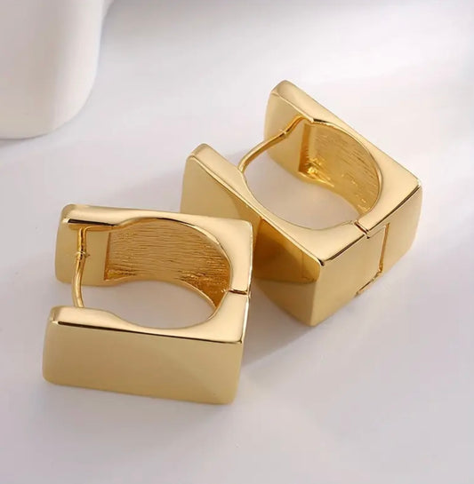 Square Huggies