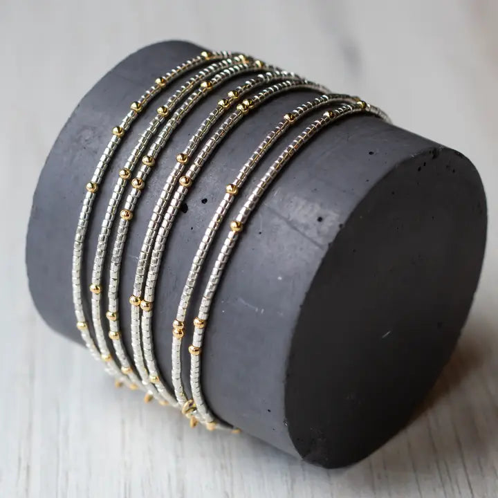 Confetti Beaded Bangle