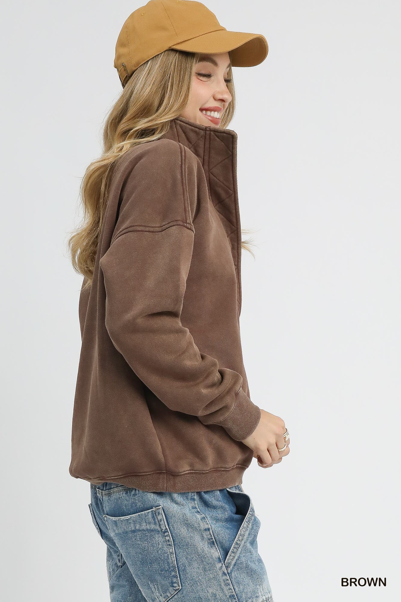 Hazelnut Half Zip