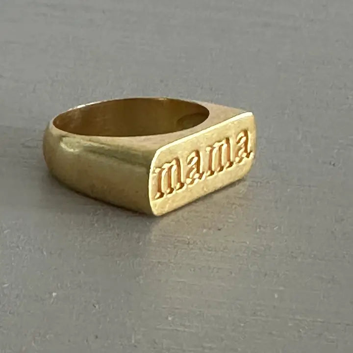 Mama Signet Ring