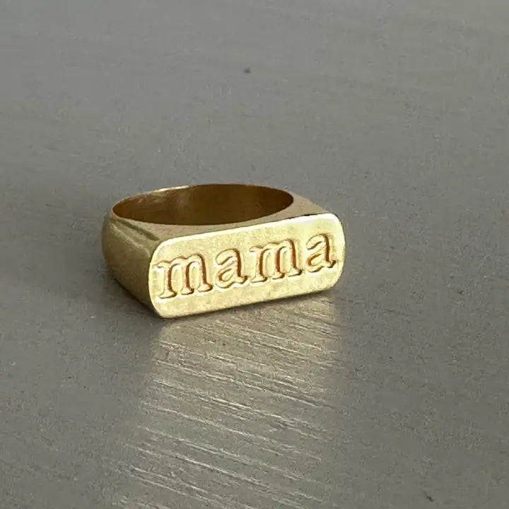 Mama Signet Ring