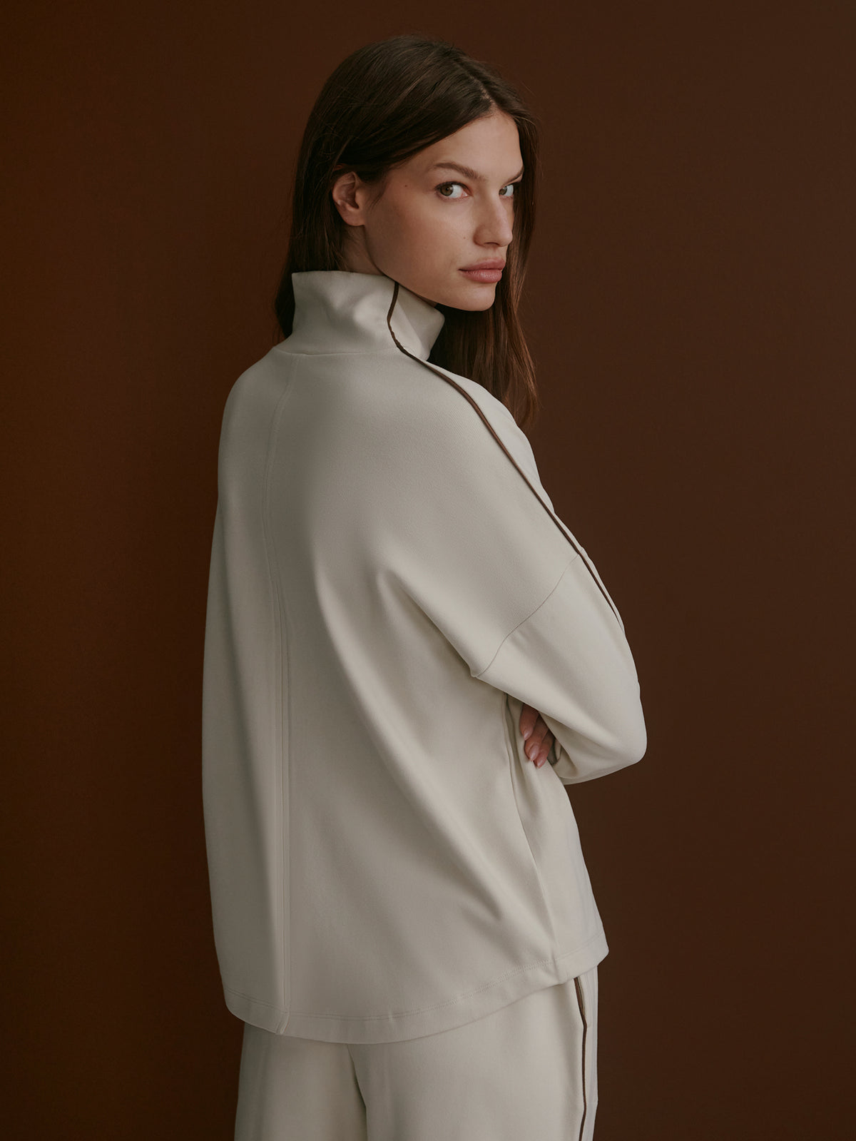 Rona High-Neck Active Sweat