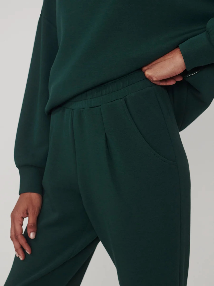 The Rolled Cuff Pant 25"