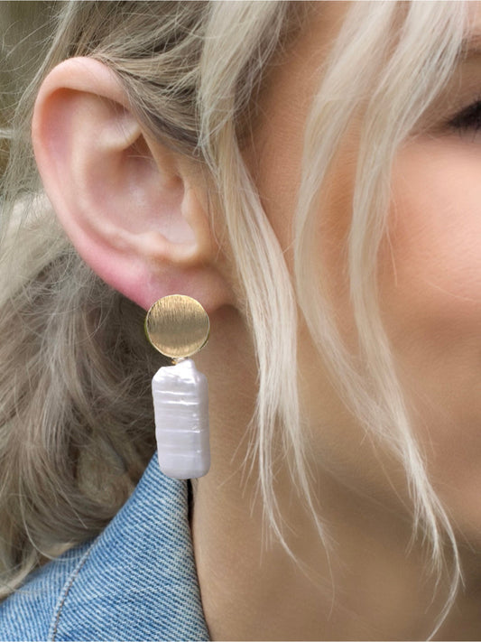 Social Climbers Pearl Earrings