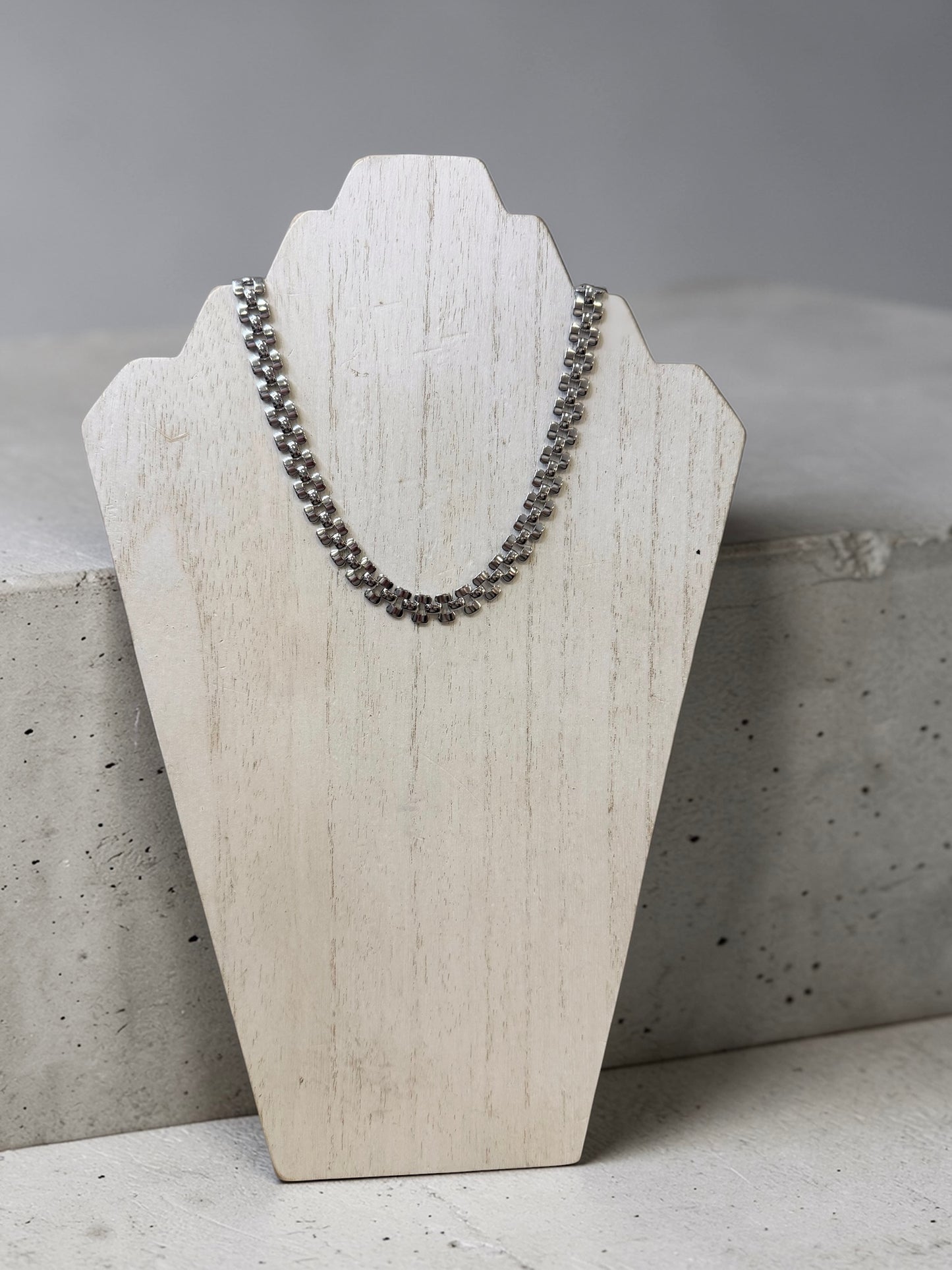 Roxy Link Necklace