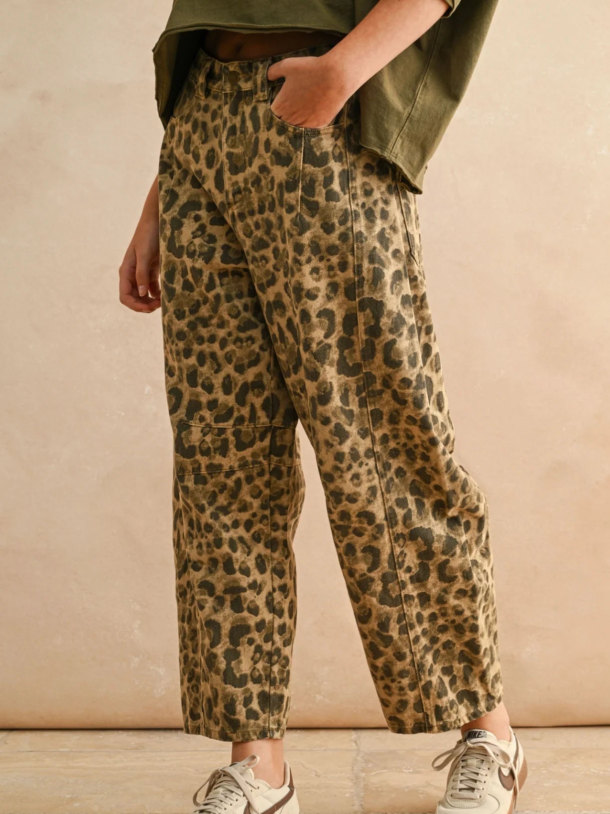 Leopard Barrel Jeans