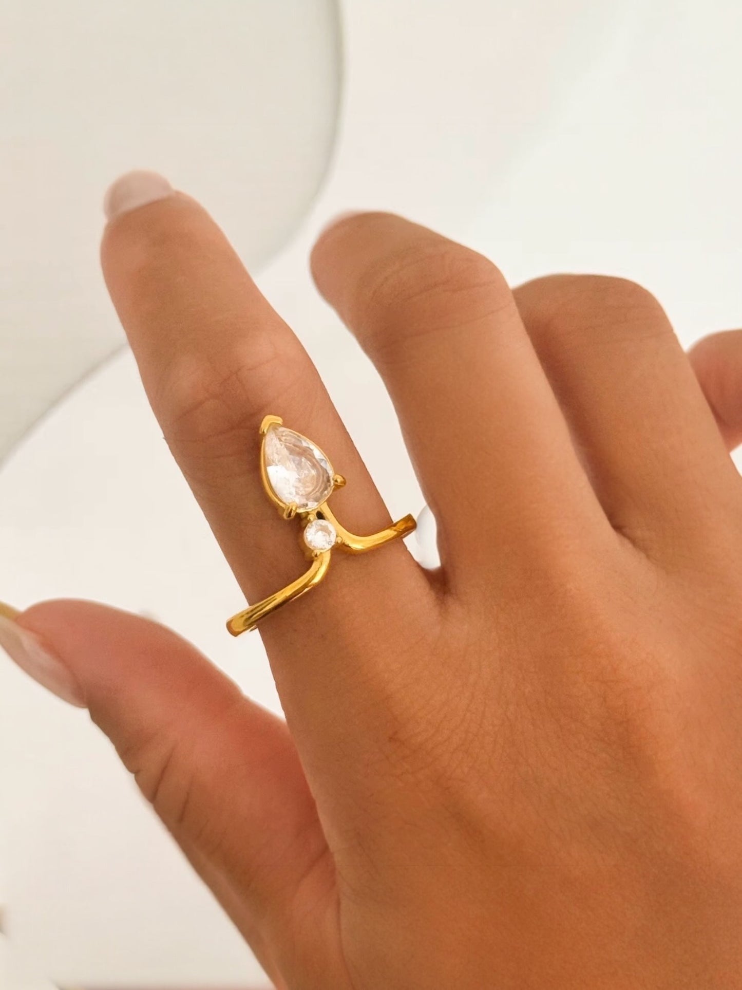 Luma Drop Ring