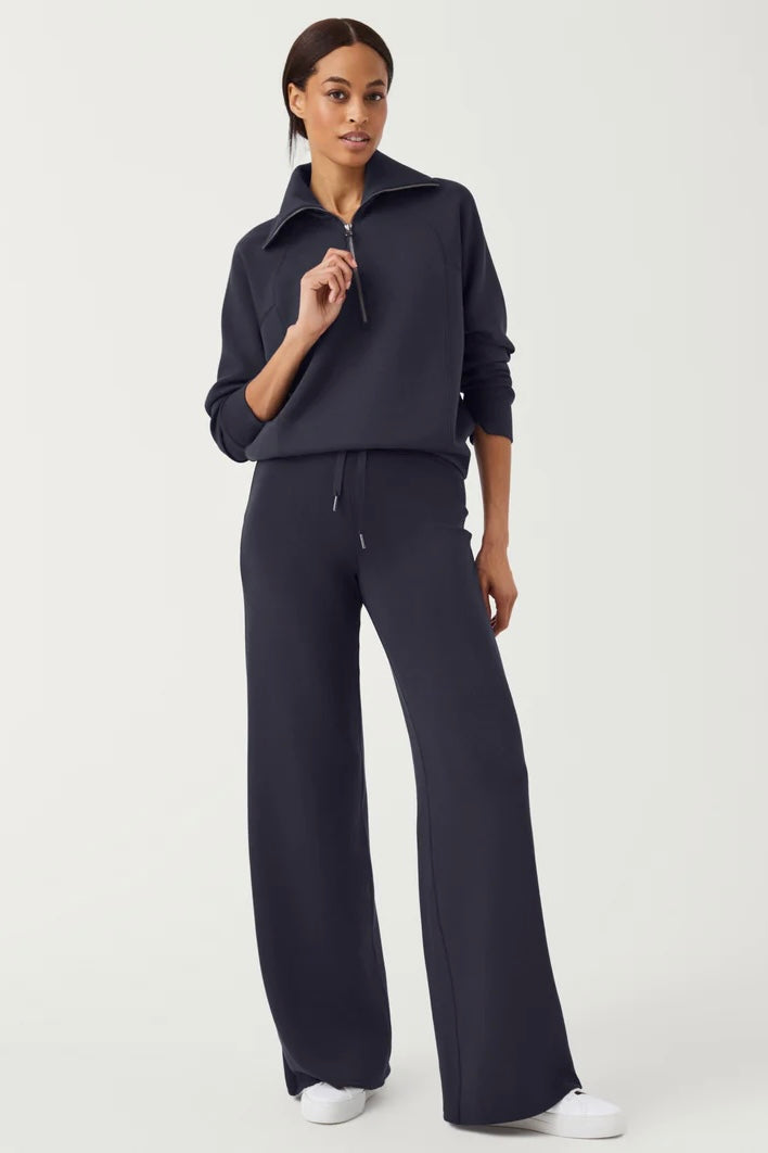 Airessentials Half Zip