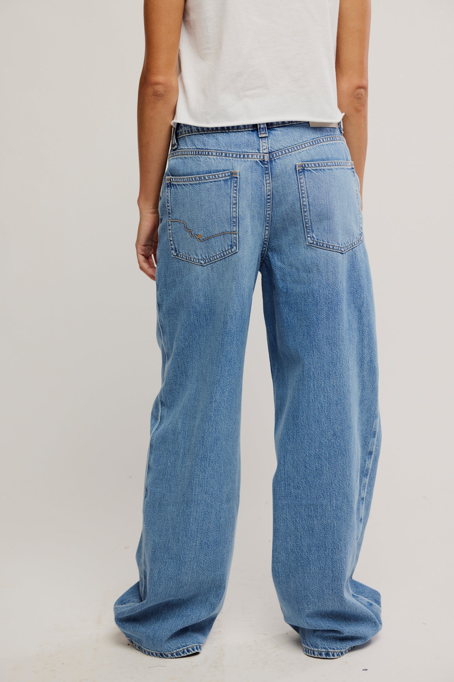 Nia Boyfriend Jeans