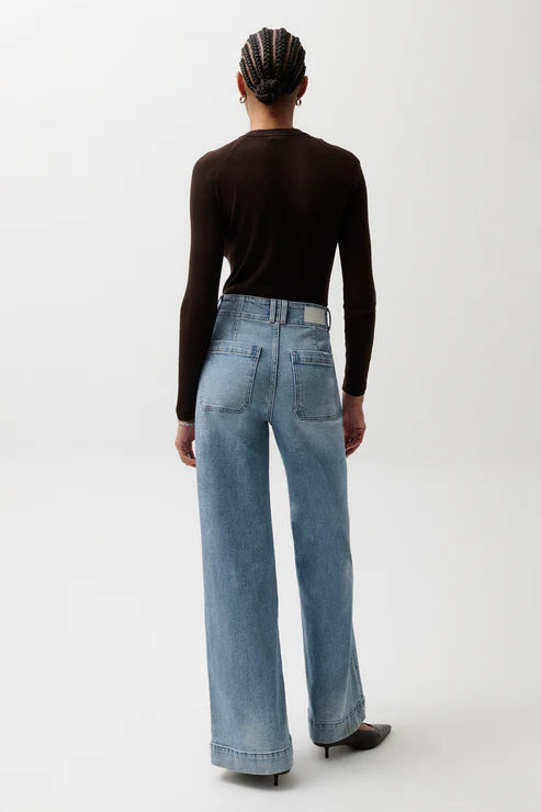 Lana Dbl Button High Rise