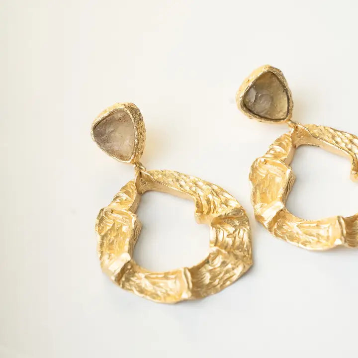 Nila Quartz Earring
