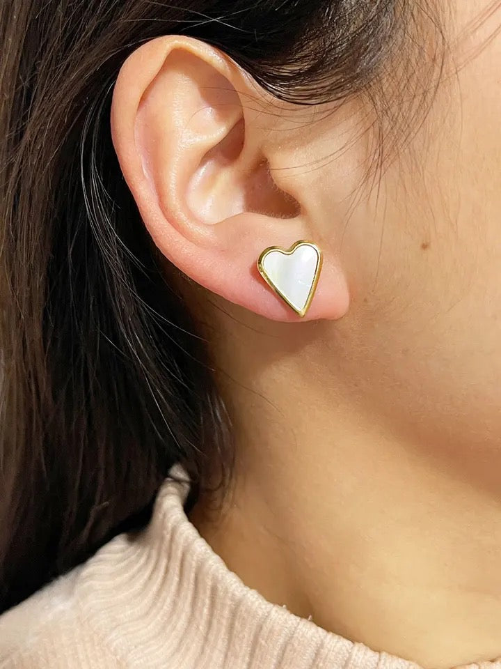 Aubrey MOP Heart Studs