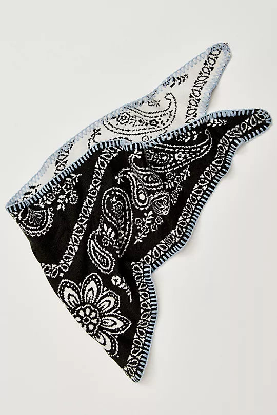 Carmen Knitted Triangle Bandana